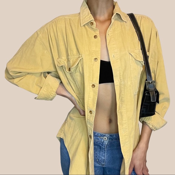 Tan corduroy button up - Picture 4 of 4